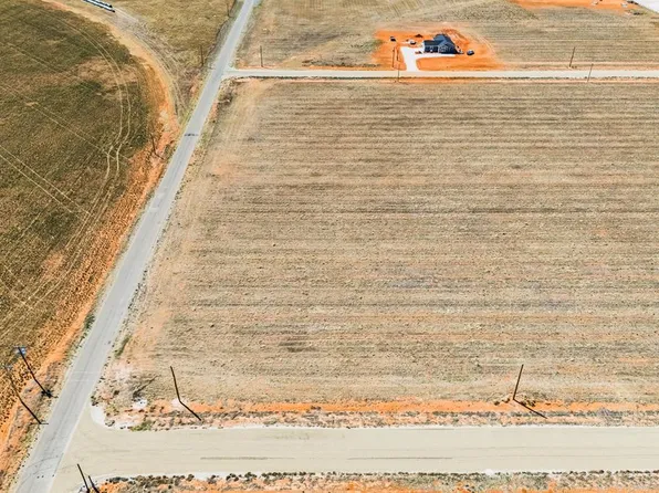 44 County Road 110, Seminole, TX 79360