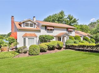 202 Waters Edge, Valley Cottage, NY