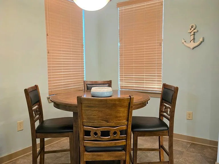 1430 Regency Rd #B104 — Photo 9