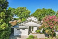 Oyster Bay Ave-S2008-040.jpg