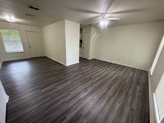 2nd image of 10473 Westridge St