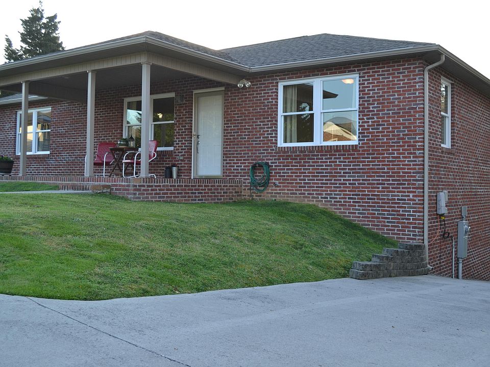 1st image of 2222 NW Murray Dr