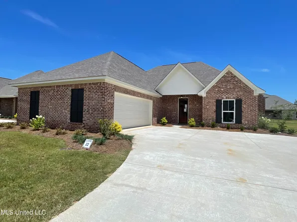 206 Wethersfield Dr, Florence, MS 39073