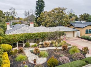 1015 W River Ln, Santa Ana, CA 92706