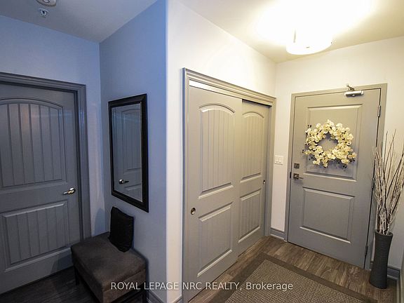 4th image of 379 Scott St #305