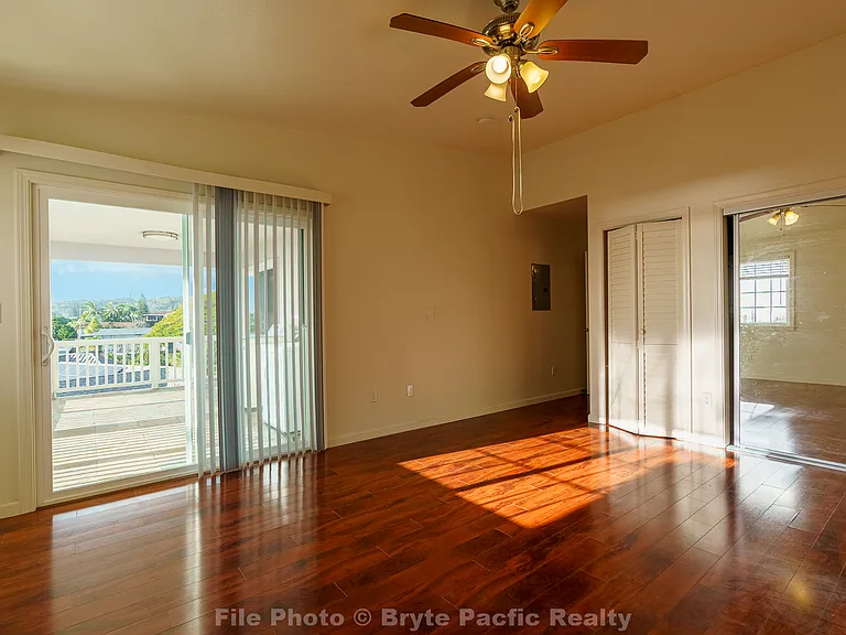99-045 Hokio Pl #1A — Photo 7