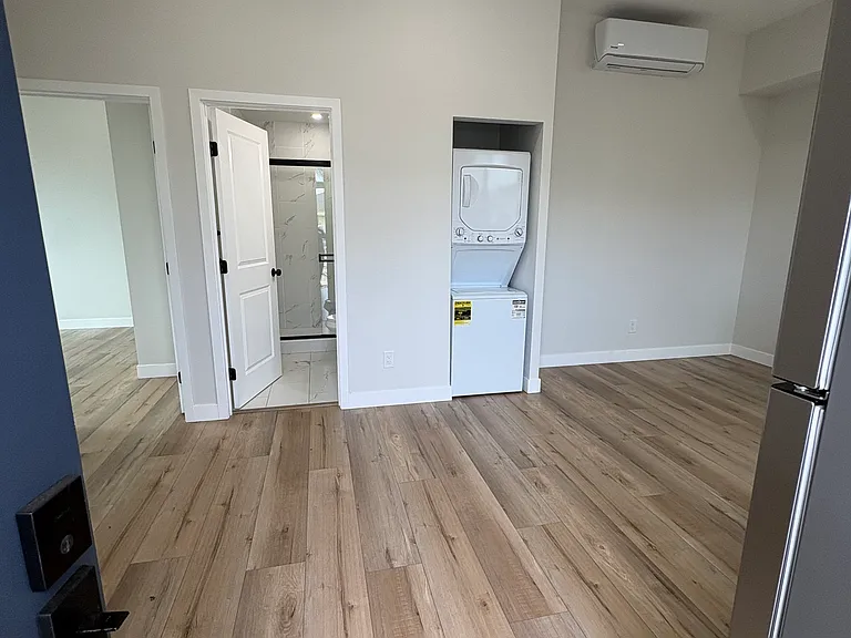 1226 Fern Ave #2 — Photo 5