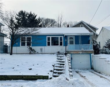 3212 12th St NW, Canton, OH, 44708