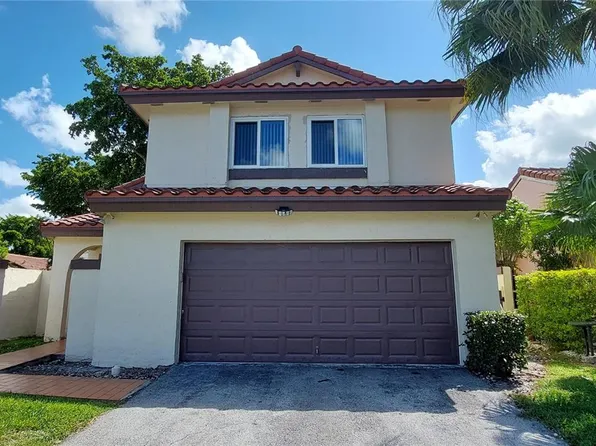 6236 NW 176th Ter, Hialeah, FL 33015