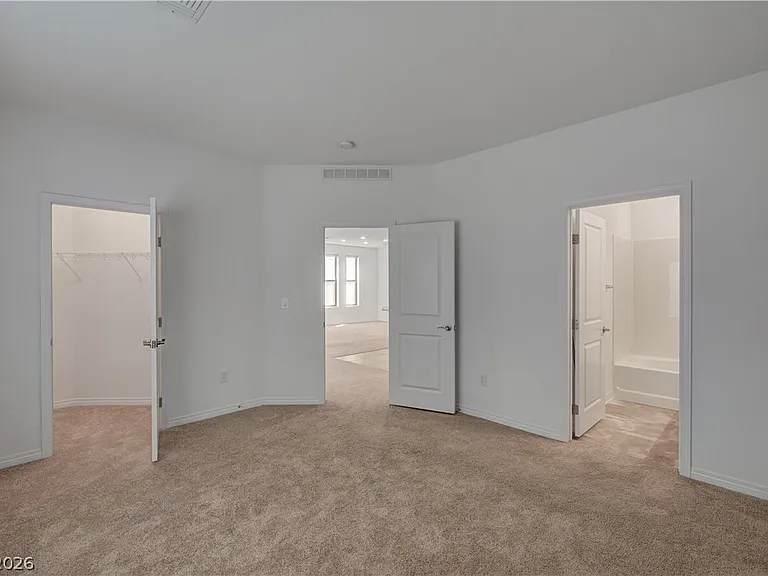 630 Great River Ave — Photo 27