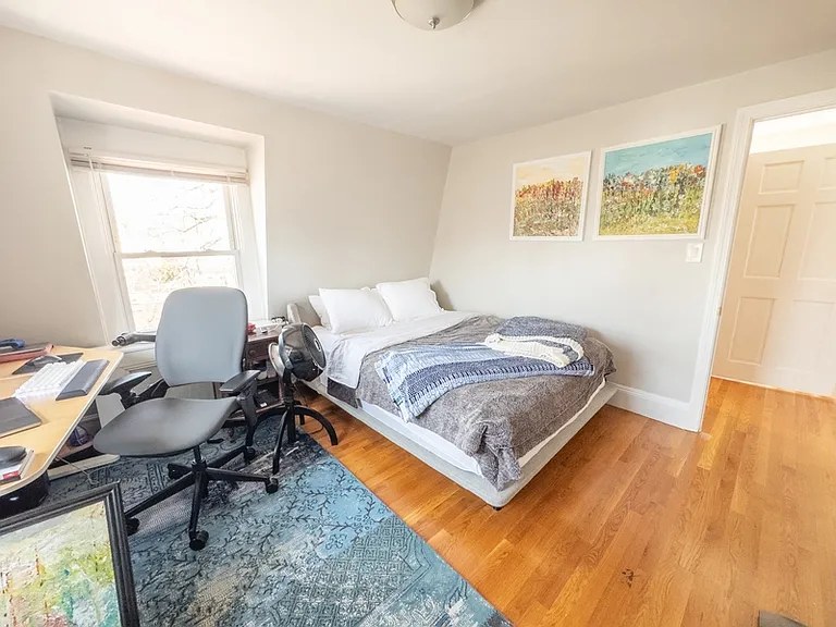 68 Pleasant St #2 — Photo 14