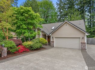 2705 Walnut Loop NW, Olympia, WA 98502