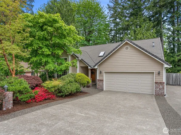 2705 Walnut Loop NW, Olympia, WA 98502
