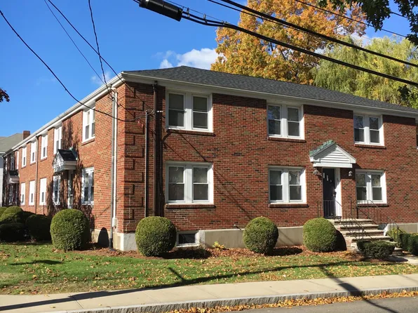 30 Merrymount Ave #1B, Quincy, MA 02170