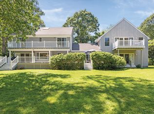 25 Bay View Dr, Southampton, NY 11963
