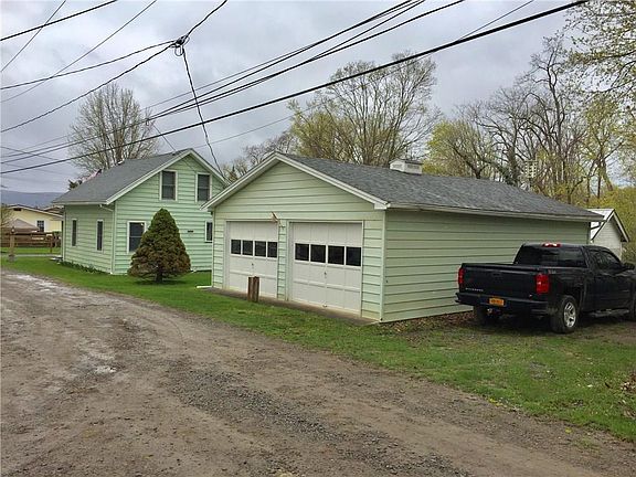 2nd image of 8496 Arlington St