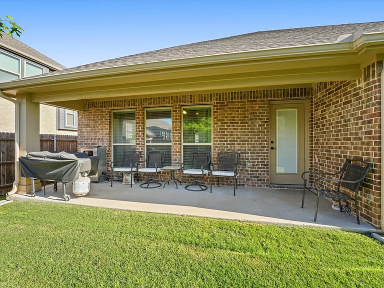 4129 Snowberry Ln — Photo 15