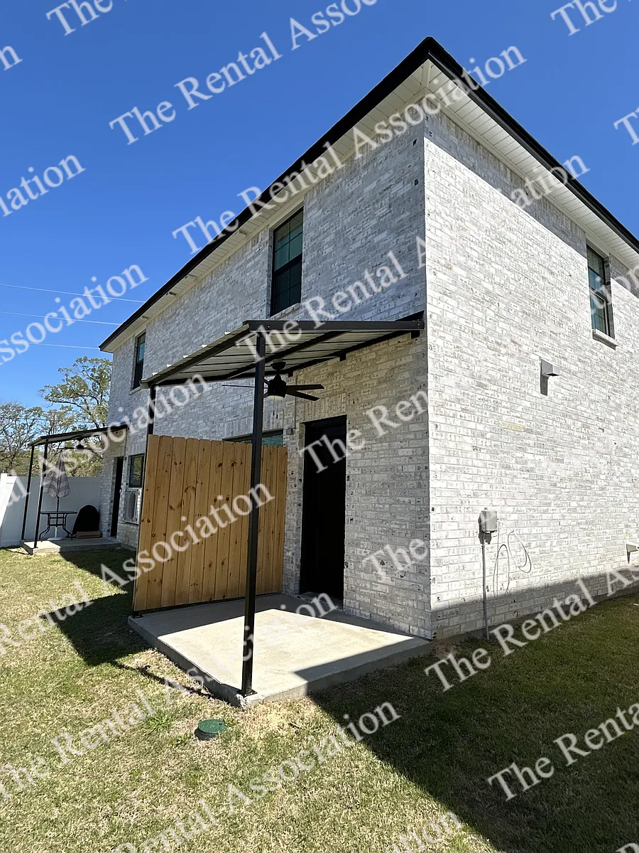 Building Photo - 2555 Arkansas Rd #14