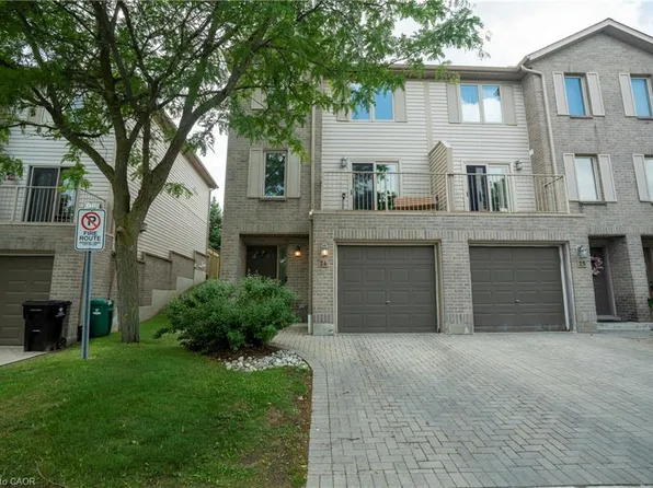 230 Blackhorne Dr #24, Kitchener, ON N2E 1Z4