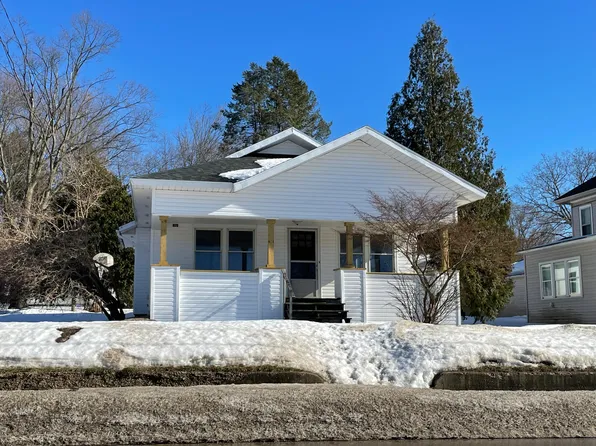 320 N State St, Shelby, MI 49455