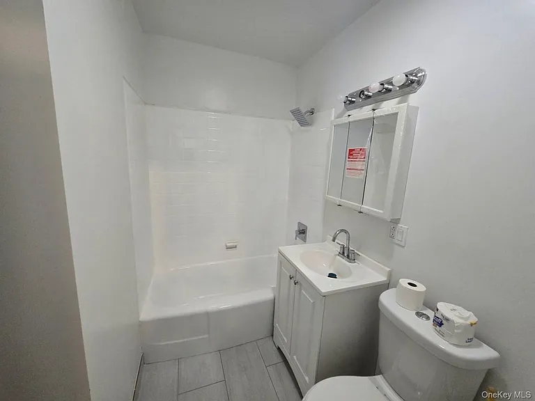 92-14 95th Ave #1 — Photo 5