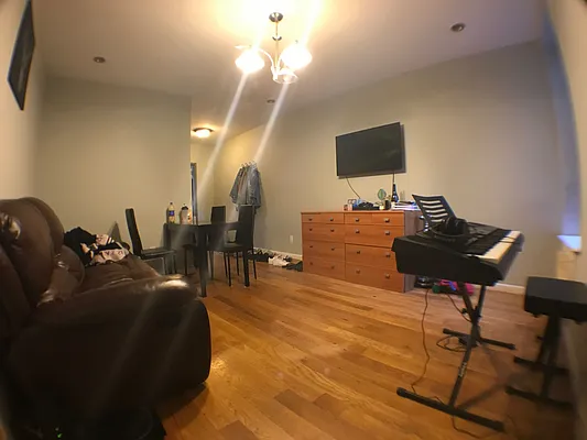 Rented by Brooklyn Group | media 33