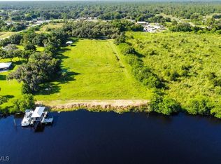 21211 Palm Beach Blvd, Alva, FL 33920