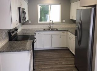 5430 S 42nd Street Ct, Lincoln, NE 68516