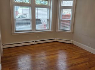 12 Newhall St #4, Lynn, MA 01902