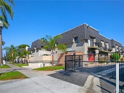 2223 North Broadway, Santa Ana, CA, 92706
