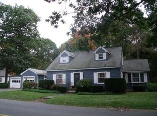 621 Lenox St, Athol, MA 01331