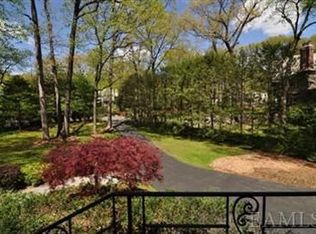 7 Beech Tree Ln, New rochelle, NY 10803