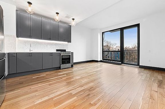 4th image of 1134 Fulton St APT 8K