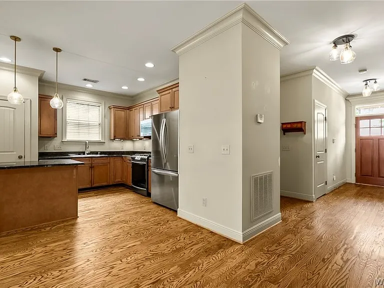 2800 Belle Chase Ln #21 — Photo 14
