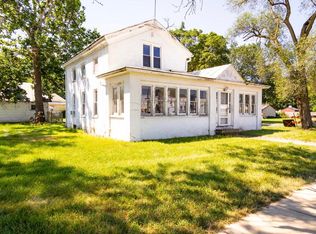 120 Union St, Lawton, MI 49065