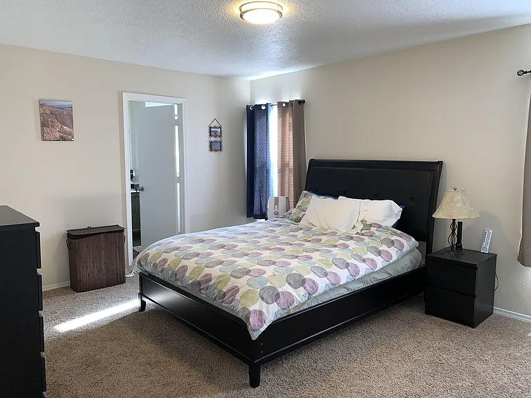 2620 Sarita Ave NW — Photo 5