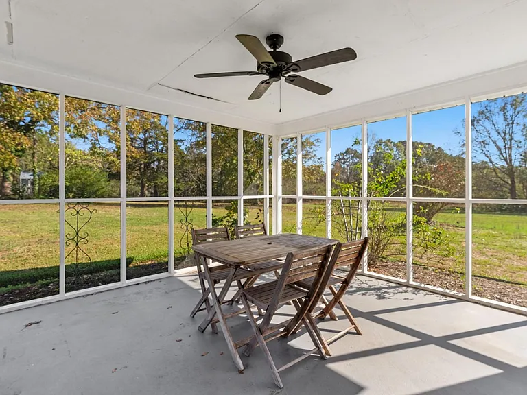 830 Tigerville Rd #B — Photo 7