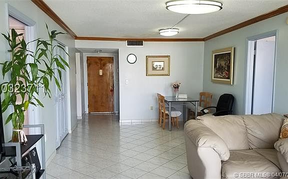 3rd image of 1666 West Ave APT 403