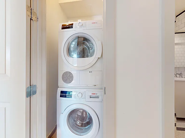 21 Avenue B #601 — Photo 12