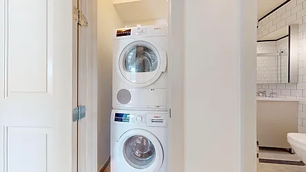 Rented by Bond New York