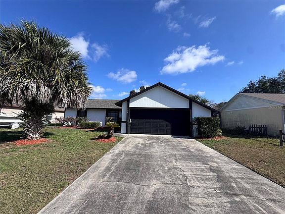 2nd image of 310 Panama Cir