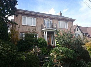 1615 22nd Ave E, Seattle, WA 98112