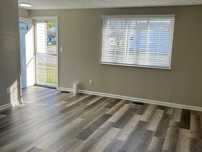5850 Baytree Dr — Photo 7