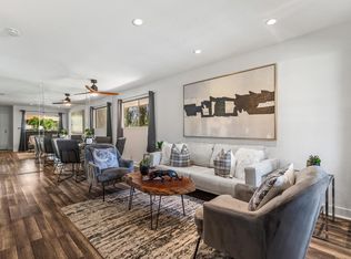 575 N Villa Ct UNIT 216, Palm Springs, CA 92262
