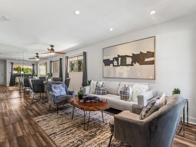 575 N Villa Ct UNIT 216, Palm Springs, CA, 92262