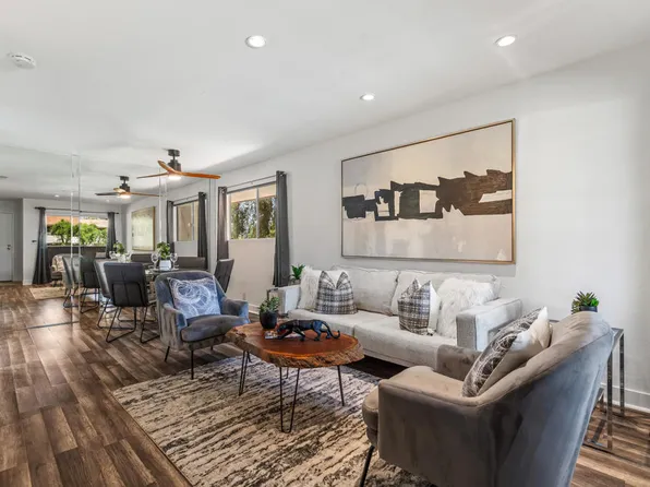 575 N Villa Ct Unit 216, Palm Springs, CA 92262
