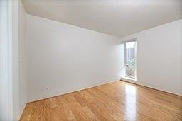 5th image of 29 Concord Ave APT 611