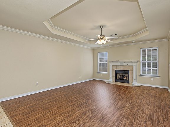 3rd image of 350 Beasley Dr