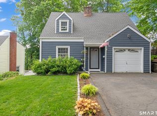 13 Hamilton Ave, Stamford, CT 06902