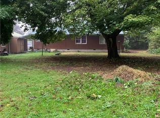 1248 S Yew St, Centralia, WA 98531